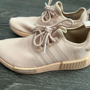 Adidas Women’s NMD_R1 'Halo Blush'
